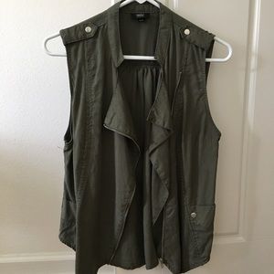 Women’s Mossimo Army Green Vest, Asymmetrical Zip